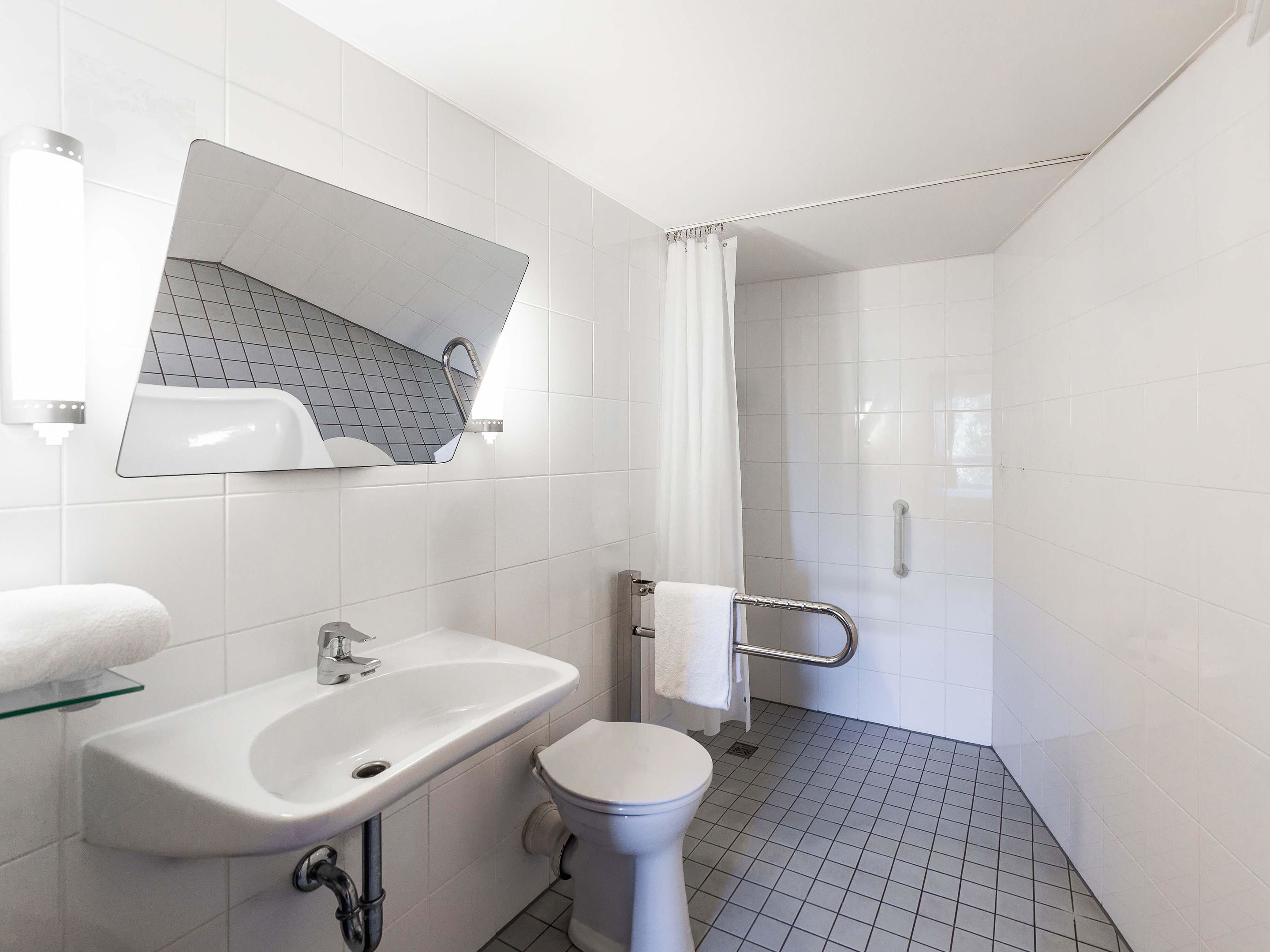 Foto - B&B Hotel Düsseldorf-Hbf