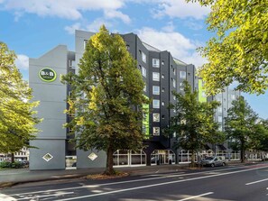 Exterior - B&B Hotel Düsseldorf-Hbf (Düsseldorf)