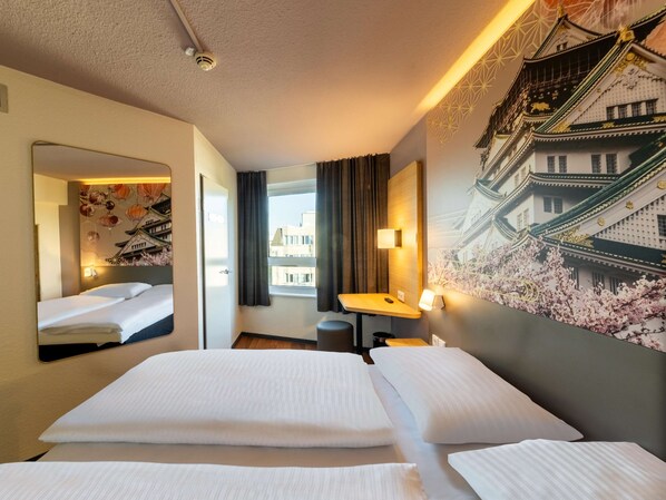 Double Room | Desk, blackout drapes, soundproofing, free WiFi