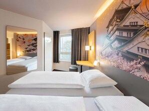 Twin Room | Desk, blackout drapes, soundproofing, free WiFi - B&B Hotel Düsseldorf-Hbf (Düsseldorf)