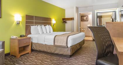 Days Inn & Suites by Wyndham Arcata