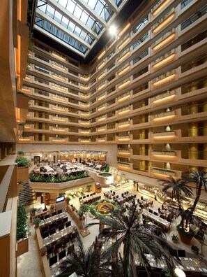 Lobby - The Royal Garden (Kowloon)