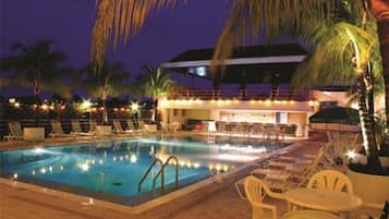 Outdoor pool, pool loungers