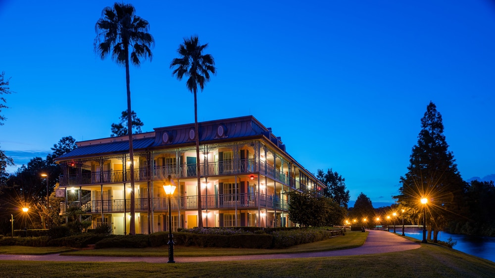 Disney's Port Orleans Resort - French Quarter by null