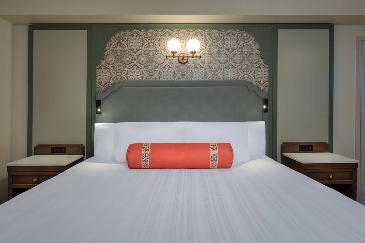 King Bed. Florida special accessible room with option for hearing accessibility. 1 king bed.