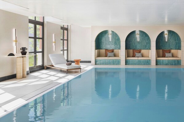 Piscina interna