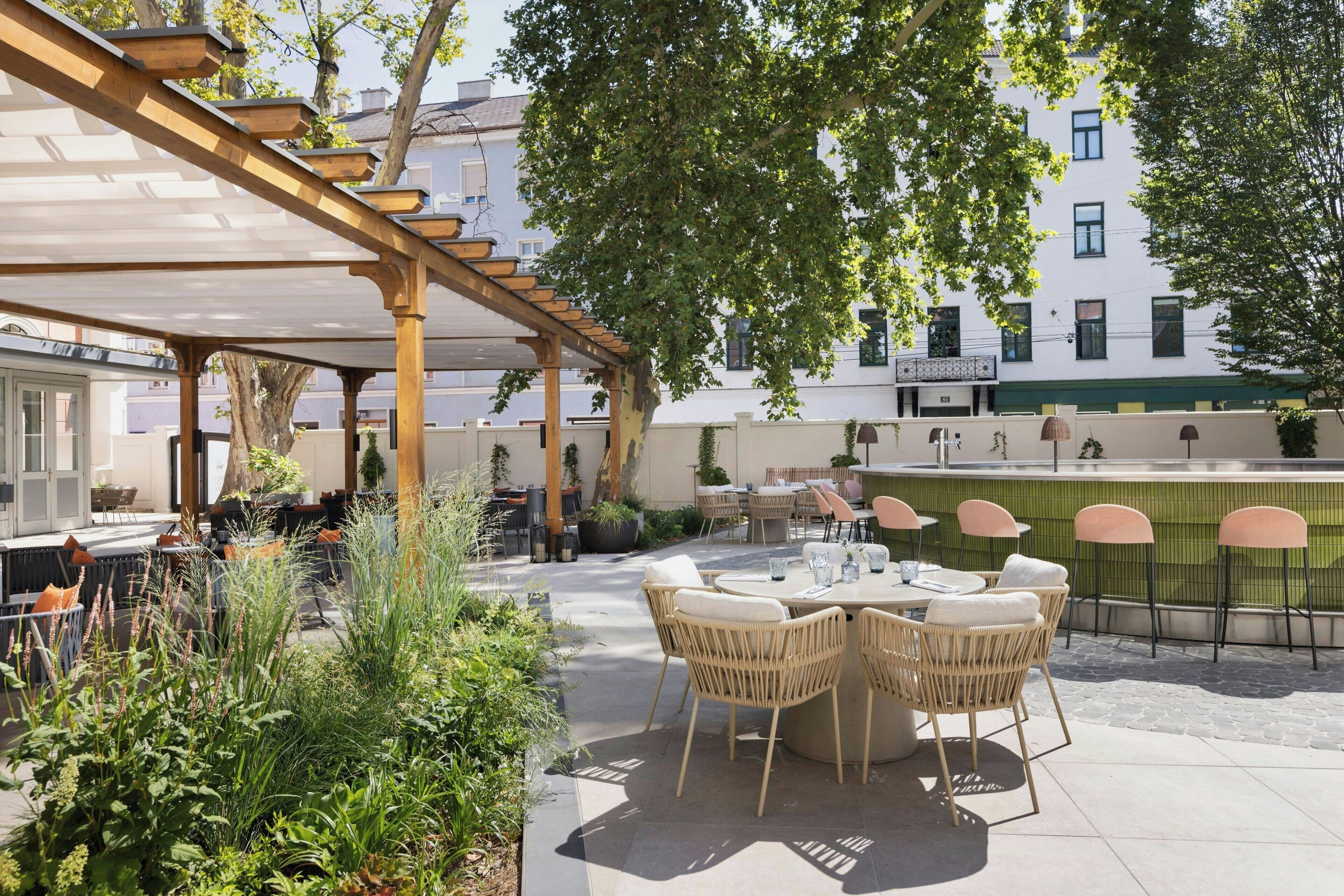 Foto - Imperial Riding School, Autograph Collection