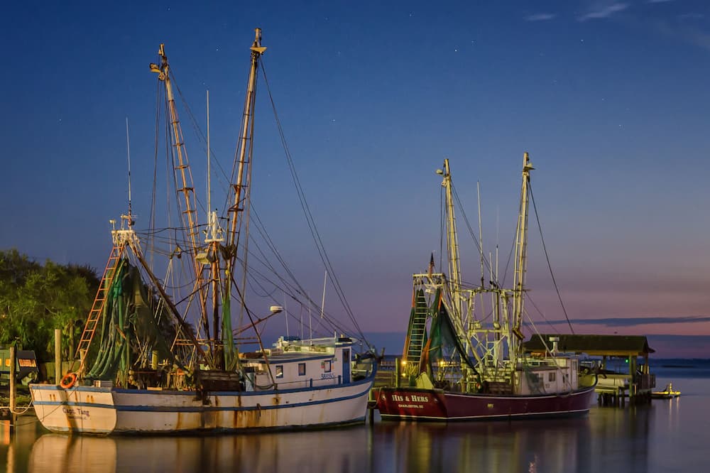 Shem Creek Inn