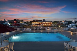 Piscina all'aperto