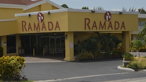 Unclassified image, 2 of 19, button - Ramada by Wyndham Fort Lauderdale Airport/Cruise Port (Fort Lauderdale)