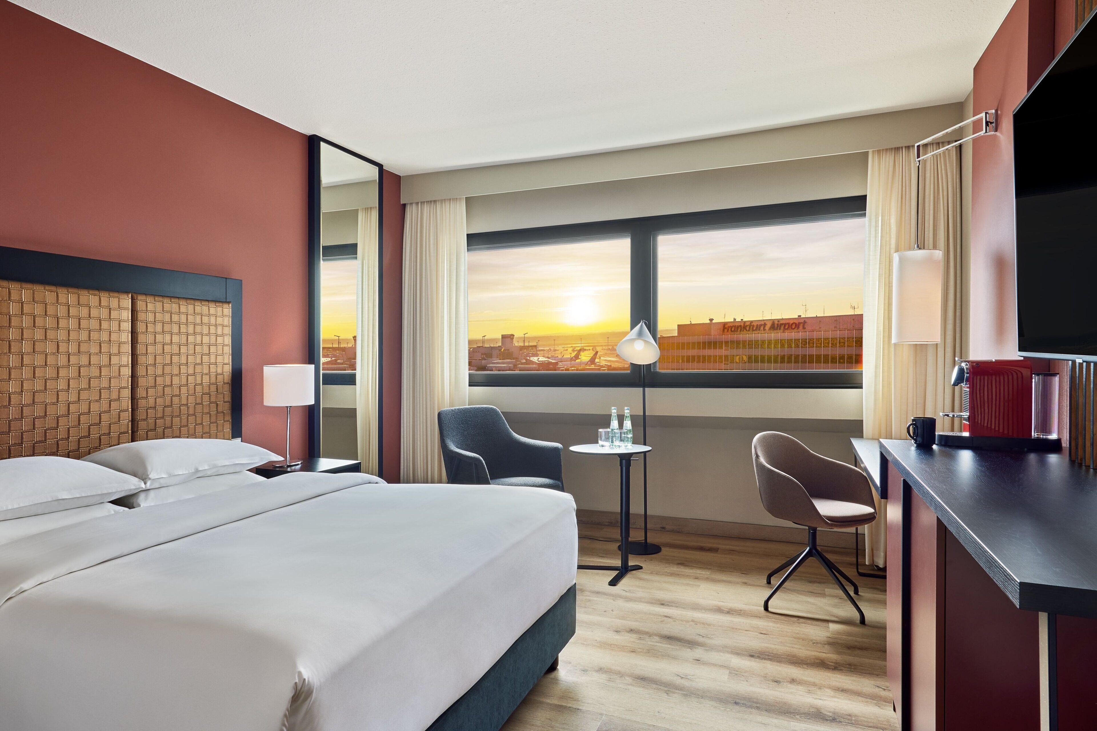 Club-Zimmer, 1 Doppelbett | Allergikerbettwaren, Zimmersafe, Schreibtisch