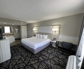 Studio Suite, 1 King Bed, Non Smoking