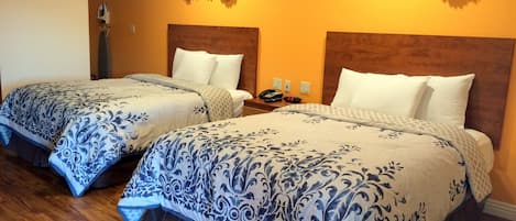 Premium bedding, desk, blackout curtains, free WiFi