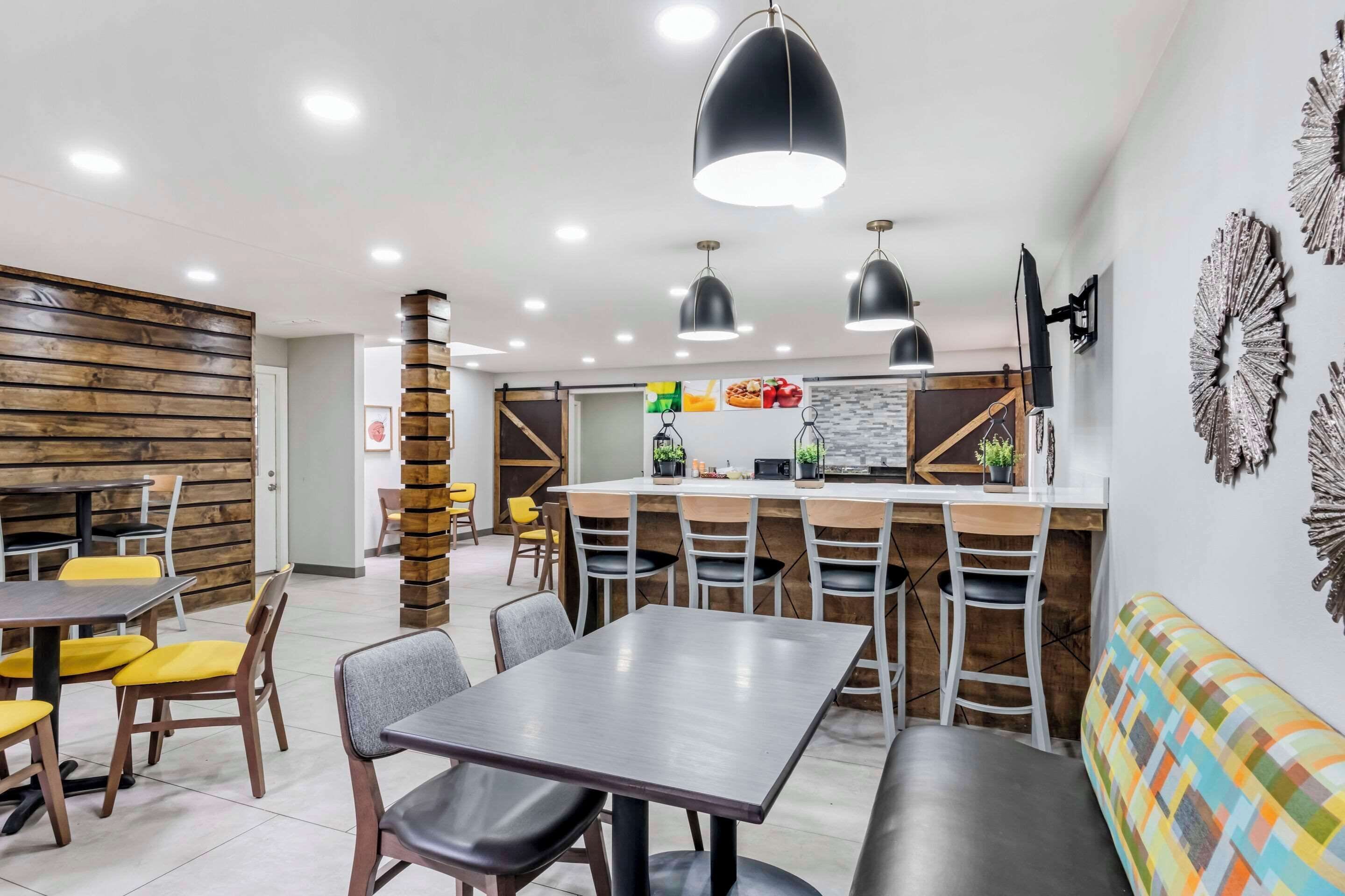 Sudah termasuk sarapan ala kontinental setiap hari