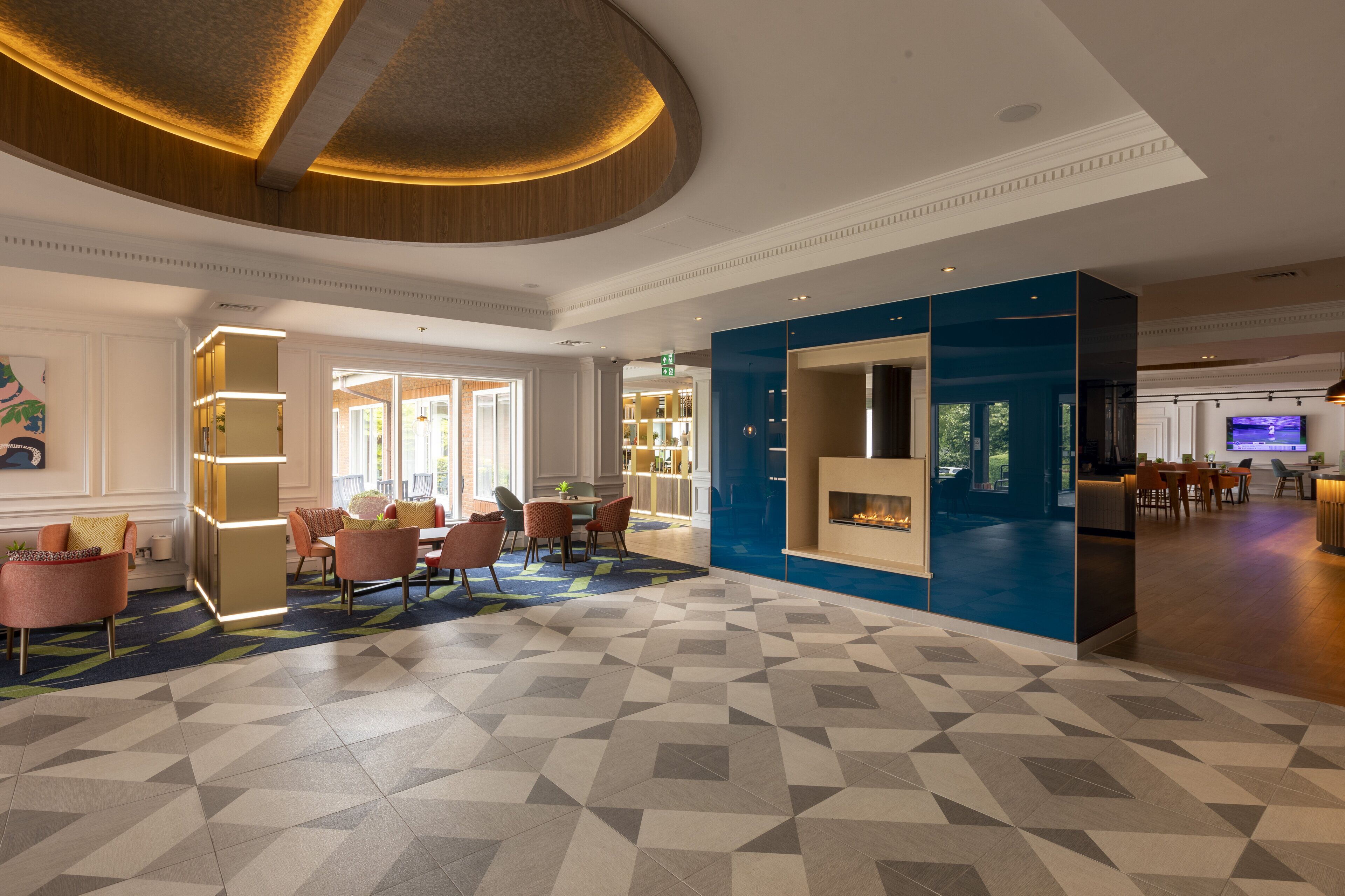 Photo - Holiday Inn Guildford by IHG