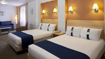 Sviitti, useita sÀnkyjÀ (Sofa Bed) | TyöpöytÀ, kannettavalle tietokoneelle sopiva työtila