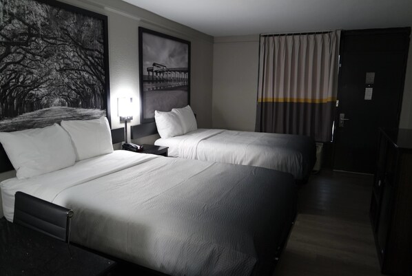Room, 2 Queen Beds, Non Smoking
