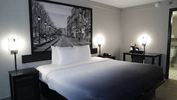 Literie de qualité supérieure, surmatelas, bureau