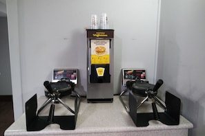 Free daily continental breakfast