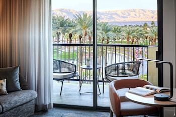 1 bedroom, premium bedding, pillowtop beds, in-room safe at JW Marriott Desert Springs Resort & Spa