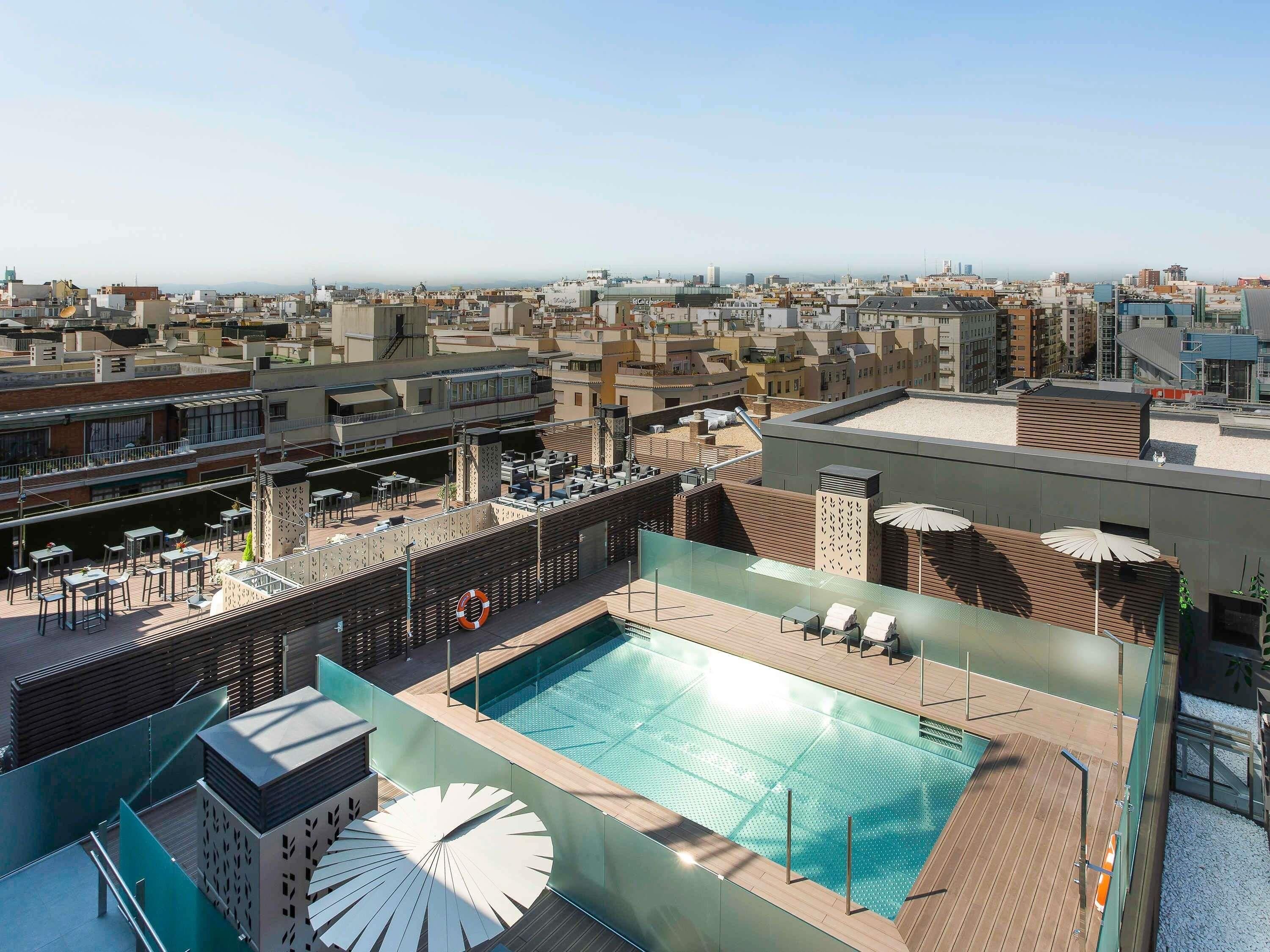 Piscina stagionale all'aperto