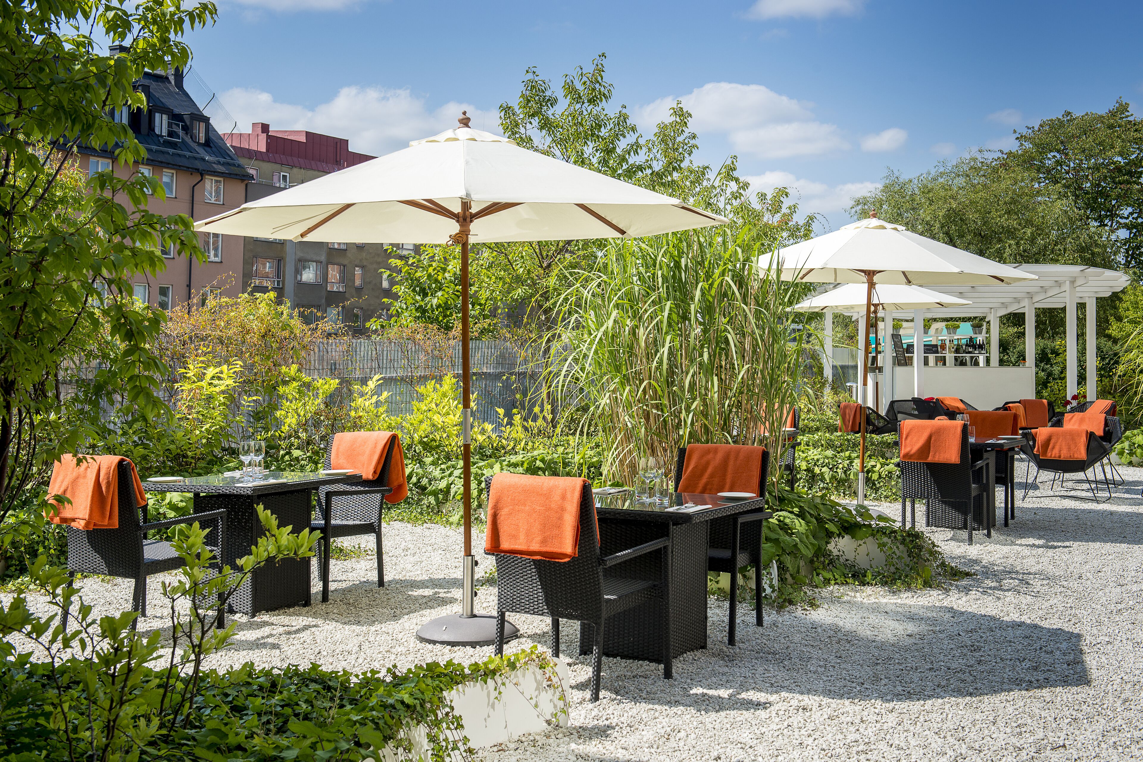 breakfast and dinner served