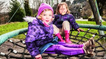 Children’s play area – outdoor