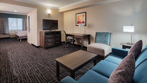 Suite, 1 Queen Bed, Non Smoking, Microwave (with Sofabed) | Desk, laptop workspace, iron/ironing board, free WiFi