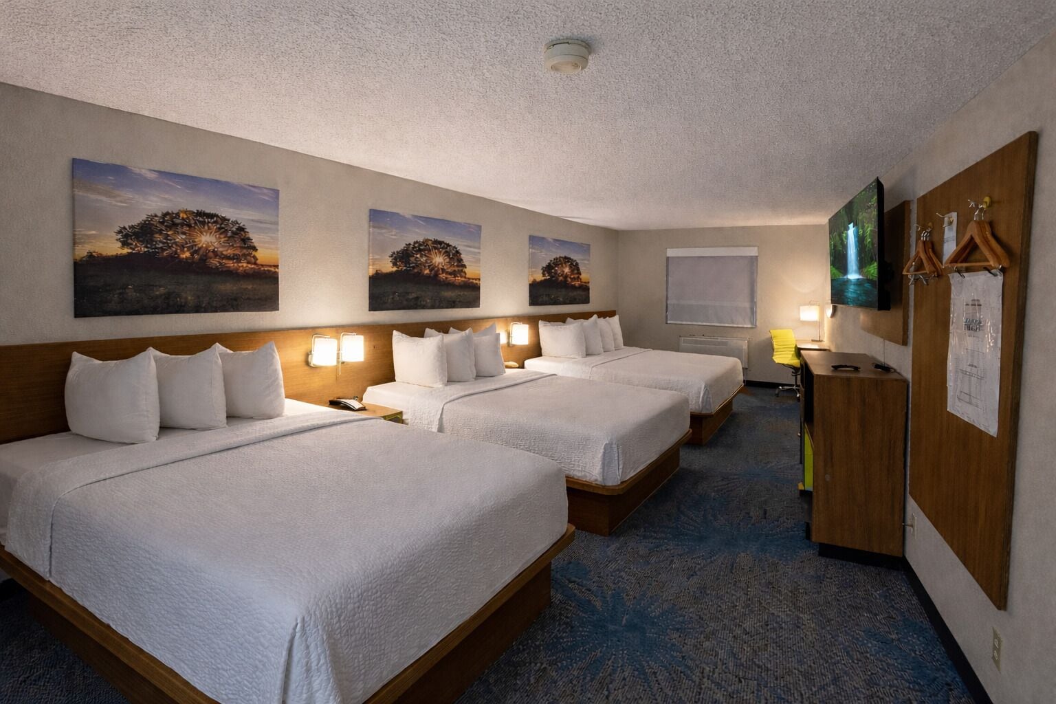 Room, Multiple Beds, Non Smoking | Individually decorated, soundproofing, iron/ironing board, rollaway beds