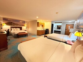 Studio Suite, Multiple Beds, Non Smoking | Individually decorated, soundproofing, iron/ironing board, rollaway beds