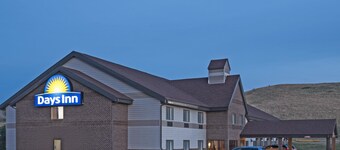 Days Inn by Wyndham Sturgis