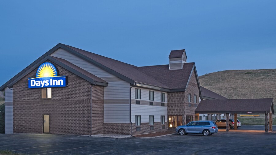 Days Inn by Wyndham Sturgis