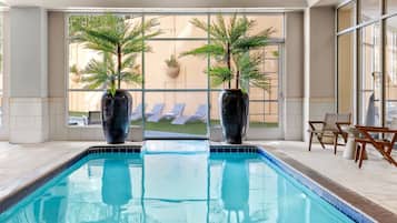 Indendørs pool, udendørs pool