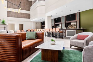 Lobby-Lounge