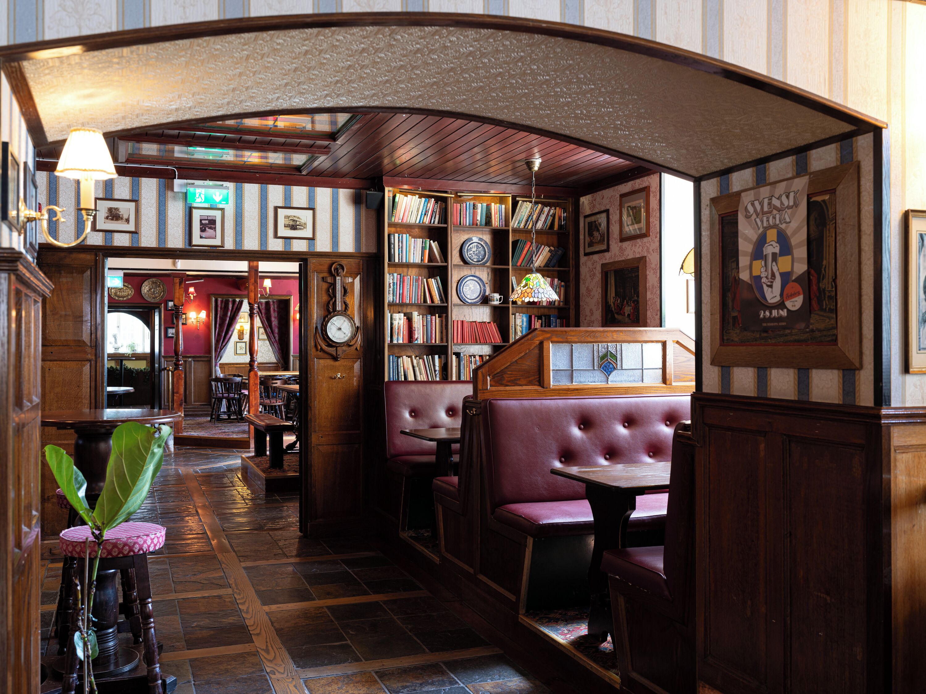 ディナーに営業