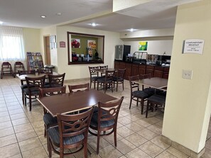 Dagelijks continentaal ontbijt inbegrepen