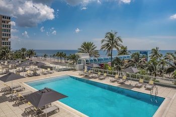 Pool amenities at The Westin Fort Lauderdale Beach Resort