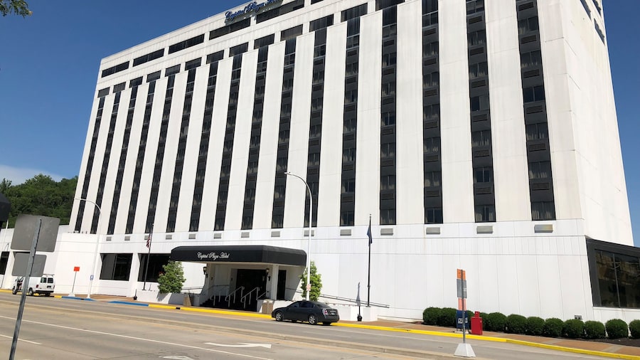 Capital Plaza Hotel