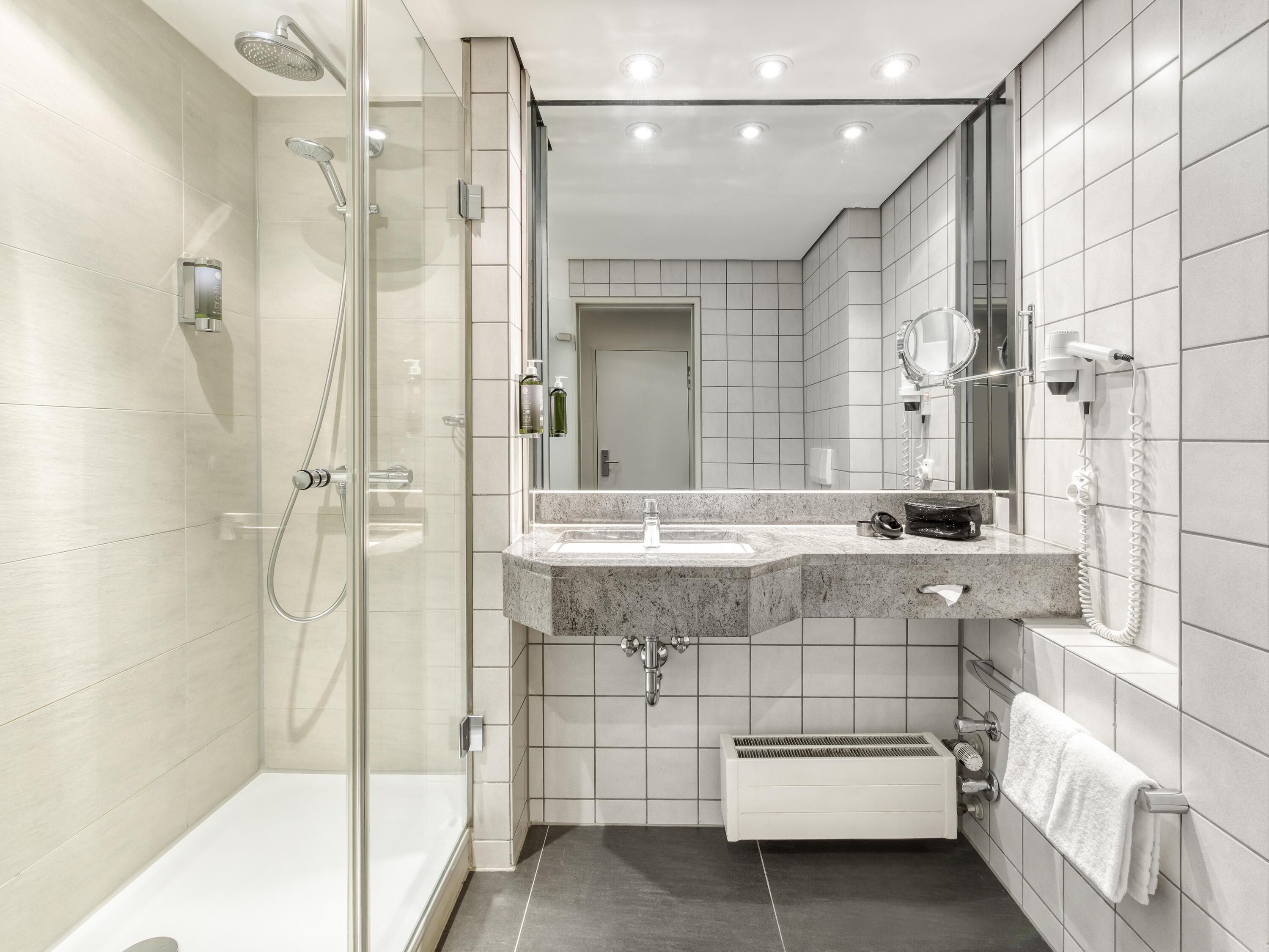 1 bedroom, hypo-allergenic bedding, in-room safe, desk