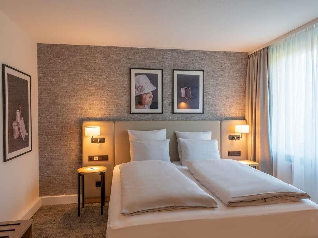 Suite junior, 1 cama King size y sofá cama | 1 habitación y ropa de cama hipoalergénica 