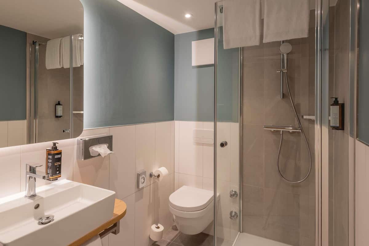 1 chambre, literie hypoallergénique, coffres-forts dans les chambres