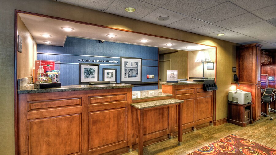 Hampton Inn Jonesville Elkin