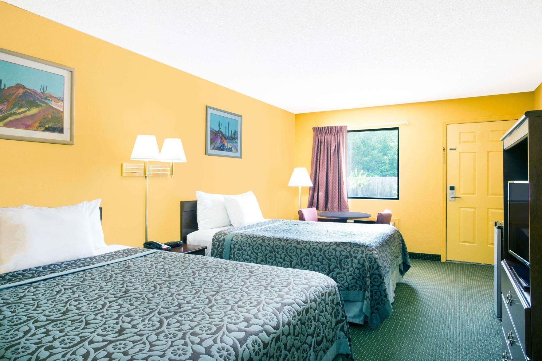 Blackout drapes, iron/ironing board, free WiFi, bed sheets