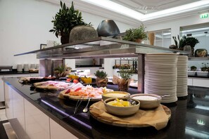 Daily buffet breakfast (EUR 28.0 per person)