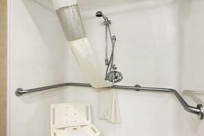 Hair dryer, towels, soap, shampoo - Days Inn by Wyndham Rapid City (Rapid City)