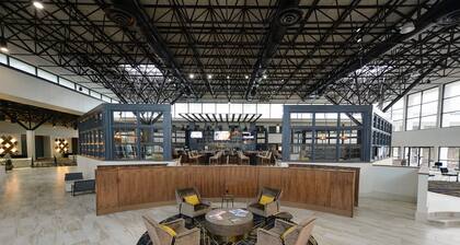 Wyndham Jacksonville Hotel & Conference Center