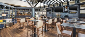 Crowne Plaza Hotel Jacksonville Airport/I-95N by IHG