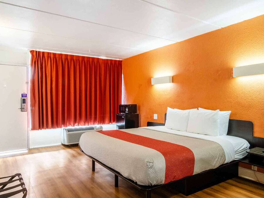 Wi-Fi de cortesia, roupa de cama