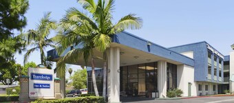 Travelodge Inn & Suites by Wyndham Anaheim on Disneyland Dr