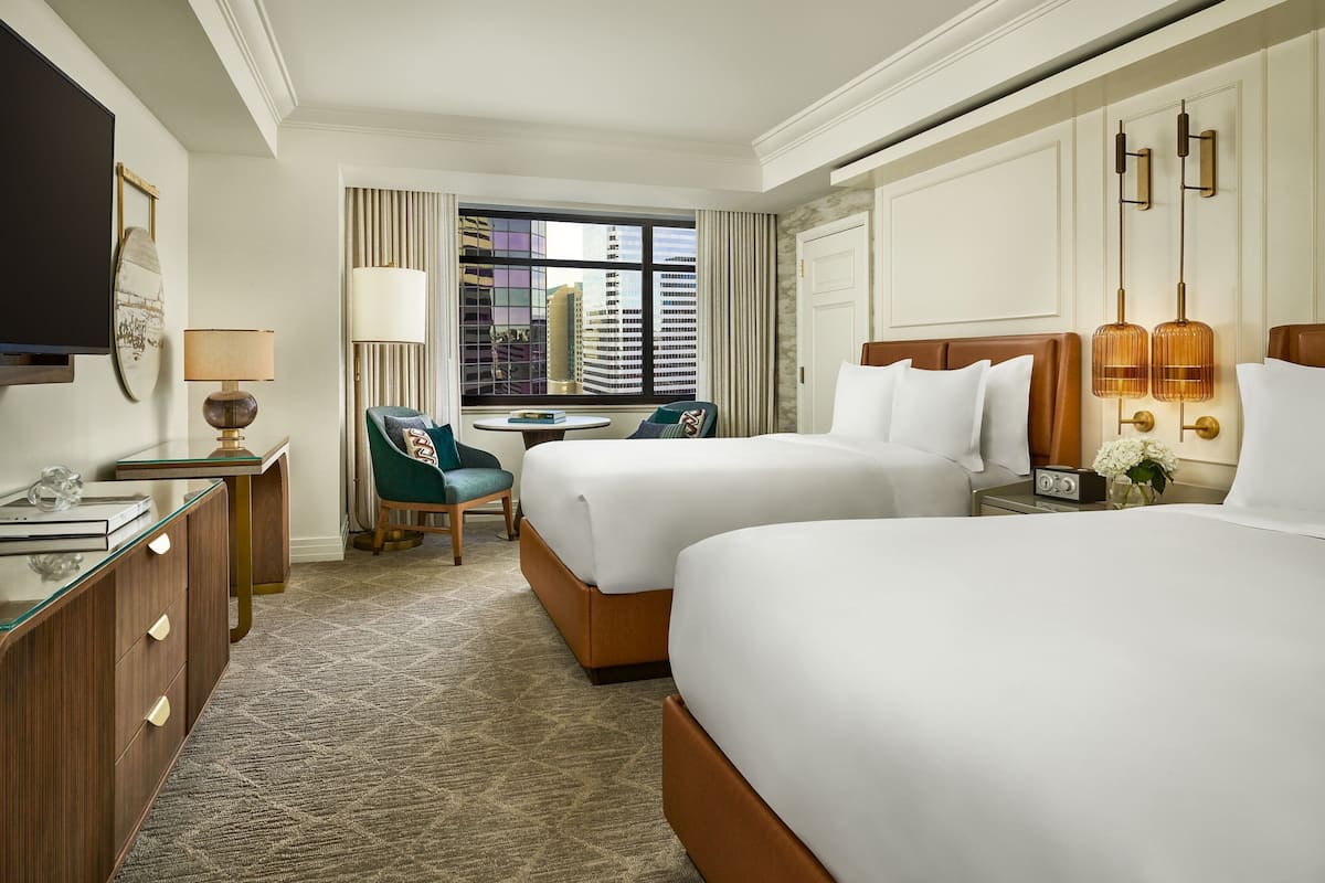 1 bedroom, premium bedding, in-room safe, desk